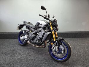 YAMAHA MT-09 900 SP HYPER-NAKED EURO 5 890 CC