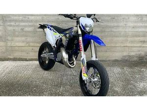 VENDO SHERCO 125 2T SM FACTORY (2023 - 26) USATA A CLUSONE (CODICE 9822803) - MOTO.IT