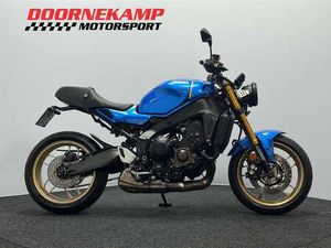 YAMAHA XSR 900 ABS BLAUW