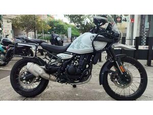 VENDO ROYAL ENFIELD HIMALAYAN 450 (2024 - 26) USATA A MILANO (CODICE 9828775) - MOTO.IT