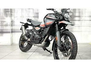 VENDO ROYAL ENFIELD HIMALAYAN 450 (2024 - 26) USATA A CASALGRASSO (CODICE 9815814) - MOTO.IT