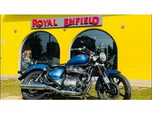 VENDO ROYAL ENFIELD SUPER METEOR 650 (2023 - 26) USATA A CASORATE SEMPIONE (CODICE 9750945) - MOTO.IT