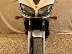YAMAHA FAZER 600 2001