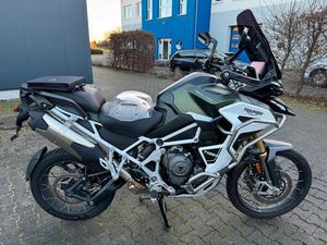 TRIUMPH TIGER 1200 RALLY EXPLORER
