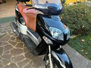 SCOOTER YAMAHA XC300