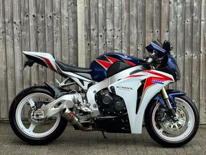 HONDA CBR 1000 RR FIREBLADE HRC 2011 (11) SUPER SPORT + GREAT SPEC
