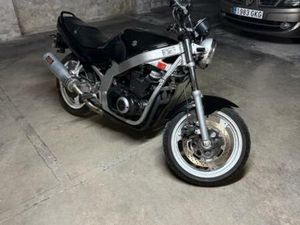 SUZUKI - GS500E