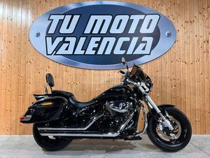 SUZUKI - INTRUDER M800