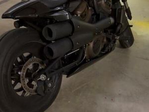 HARLEY DAVIDSON - SPORTSTER S