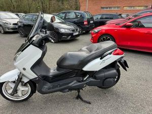 YAMAHA - XMAX 250
