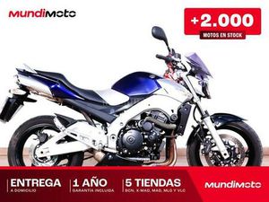 SUZUKI - GSR 600