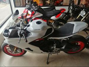 DUCATI - SUPERSPORT S950 BLANCA