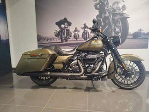 HARLEY DAVIDSON - ROAD KING