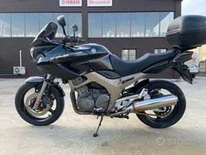 YAMAHA TDM 900 2004