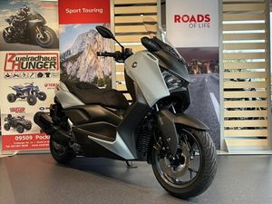 YAMAHA XMAX 300 TECH MAX+