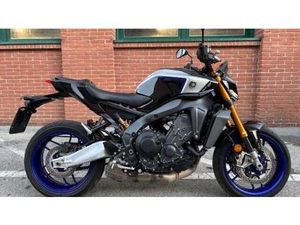 VENDO YAMAHA MT-09 SP (2024 - 26) USATA A SESTRI LEVANTE (CODICE 9909667) - MOTO.IT