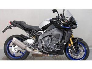 VENDO YAMAHA MT-10 SP (2022 - 25) USATA A ZIBELLO (CODICE 9909494) - MOTO.IT