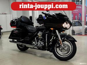 ROAD GLIDE ULTRA VAKIONOPEUDENSÄÄDIN, LAUKUT, NAVIGOINTI, RADIO, CD SOITIN, HARMAN / KARDON
