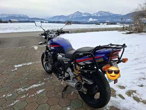 YAMAHA XJR 1300