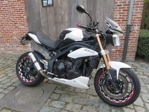 TRIUMPH - SPEED TRIPLE - 1050 CC - 2012