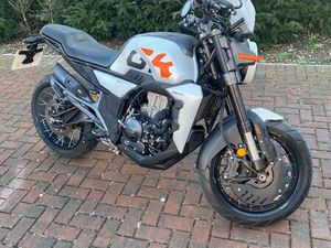 ZONTES ZT350 GK NAKED PETROL MANUAL OIL SEALING EURO 5 (39 PS) 348 CC