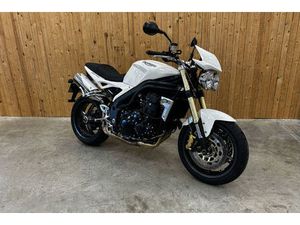 TRIUMPH SPEED TRIPLE 1050 2006