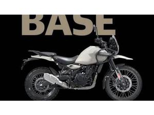 VENDO ROYAL ENFIELD HIMALAYAN 450 (2024 - 26) NUOVA A ROMA (CODICE 9603423) - MOTO.IT