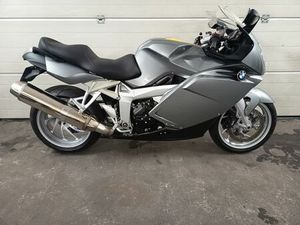 BMW K1200S SZWAJCAR Z NISKIM PRZEBIEGIEM OSTRZESZÓW