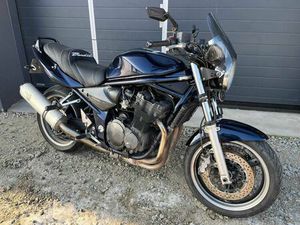 SUZUKI GSF 1200 BANDIT ROK 01 SLUPCA