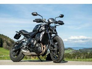 TRIMPH TRIDENT 660 - TAIL TIDY