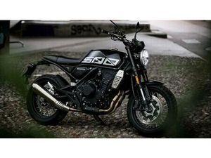 VENDO BRIXTON MOTORCYCLES CROSSFIRE 500 X (2021 - 26) NUOVA A MILANO (CODICE 8538247) - MOTO.IT