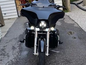 HARLEY-DAVIDSON STREET GLIDE
