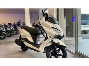 VENDO SUZUKI BURGMAN STREET 125 EXECUTIVE (2023 - 26) NUOVA A BRESCIA (CODICE 9095650) - MOTO.IT