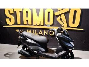 VENDO SUZUKI BURGMAN STREET 125 EXECUTIVE (2023 - 26) NUOVA A MILANO (CODICE 9551100) - MOTO.IT