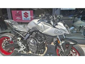 VENDO SUZUKI GSX-8S (2025 - 26) NUOVA A COMO (CODICE 9777878) - MOTO.IT