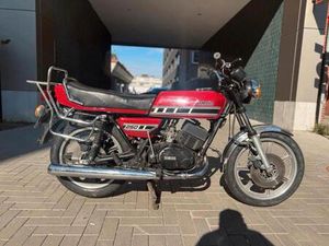 YAMAHA RD250 TOLLER ZUSTAND SEIT 27 JAHREN ABGEMELDET