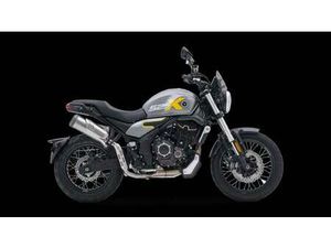 VENDO VOGE TROFEO 525ACX SCRAMBLER (2023 - 26) NUOVA A ARCENE (CODICE 9118918) - MOTO.IT