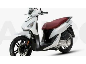 VENDO SYM SYMPHONY 125 (2025 - 26) NUOVA A ROMA (CODICE 9292146) - MOTO.IT