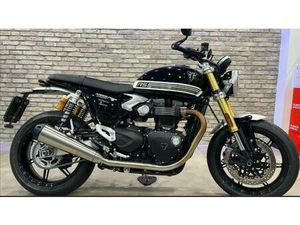 VENDO TRIUMPH SPEED TWIN 1200 RS (2025 - 26) NUOVA A ROMA (CODICE 9778808) - MOTO.IT