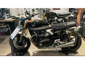 VENDO TRIUMPH SPEED TWIN 1200 RS (2025 - 26) NUOVA A TORINO (CODICE 9631184) - MOTO.IT