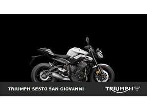 VENDO TRIUMPH STREET TRIPLE 765 R (2023 - 26) NUOVA A SESTO SAN GIOVANNI (CODICE 9520445) - MOTO.IT