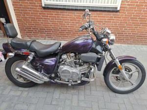 HONDA VF 700 SUPER MAGNA — MOTOREN | HONDA — MARKTPLAATS
