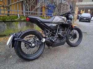 CAFFE&APOS; RACER CROSSFIRE 125 BRIXTON PARI AL NUOVO