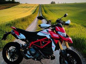 DUCATI HYPERMOTARD 950 SP