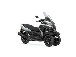 VENDO YAMAHA TRICITY 300 (2025 - 26) NUOVA A SIDERNO (CODICE 9896881) - MOTO.IT
