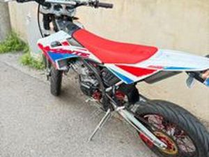 FANTIC 125 MOTARD