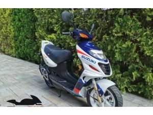 SUZUKI KATANA SUZUKI KATANA 50 2006 MOTOPKO TRANSPORT GRATIS BENZYNA