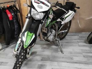 KAWASAKI 250 KLX