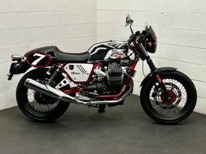 2014 MOTO GUZZI V7 RACER