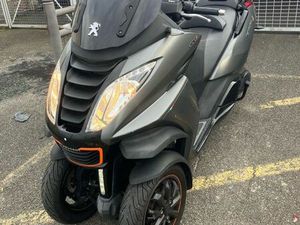 PEUGEOT METROPOLIS 400